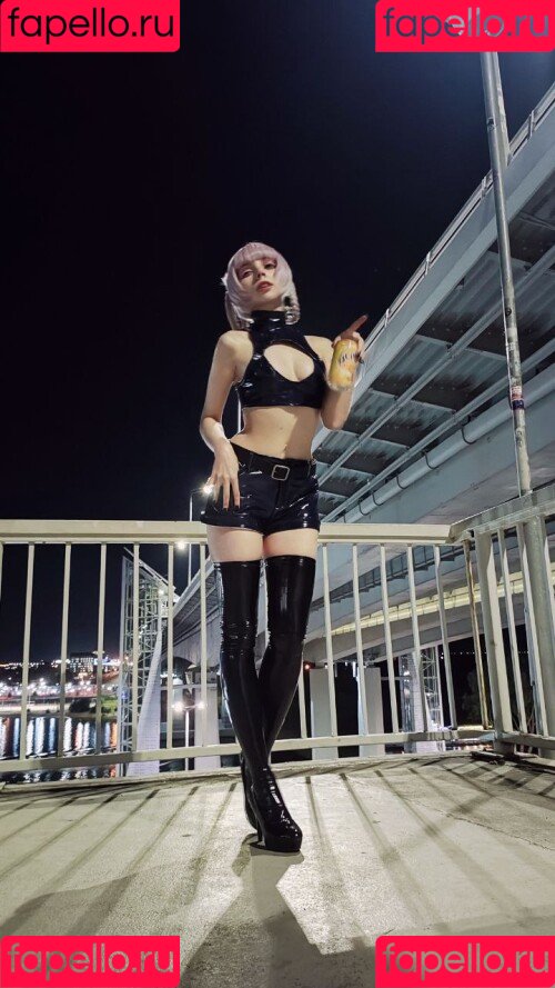 OwlLit Onlyfans Photo Gallery 