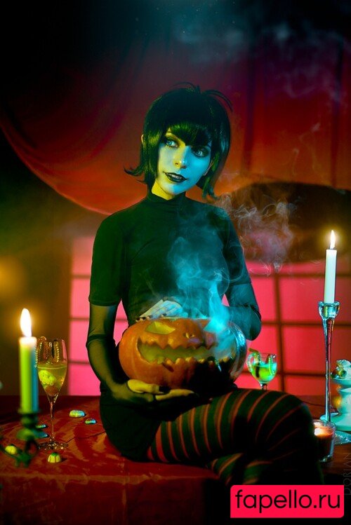 OwlLit Onlyfans Photo Gallery 