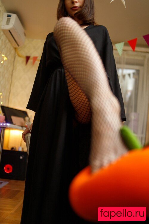 OwlLit Onlyfans Photo Gallery 