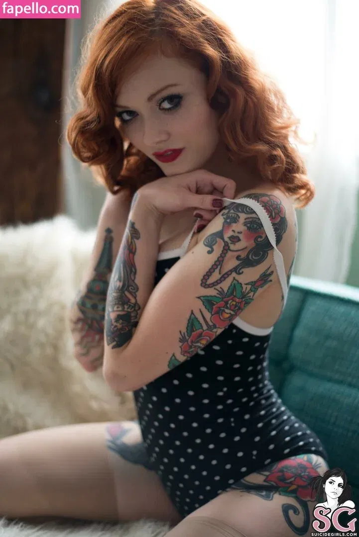 Maud Franklen Onlyfans Photo Gallery 