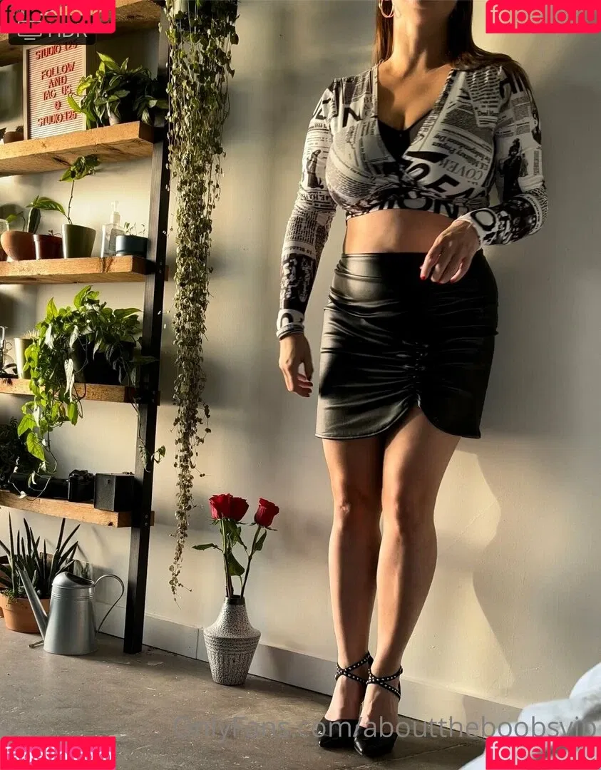 abouttheboobsvip Onlyfans Photo Gallery 