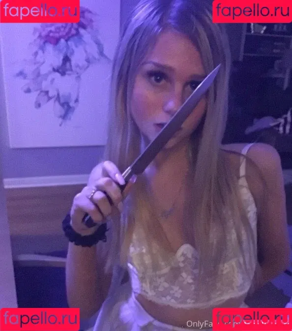 strawberry141 Onlyfans Photo Gallery 