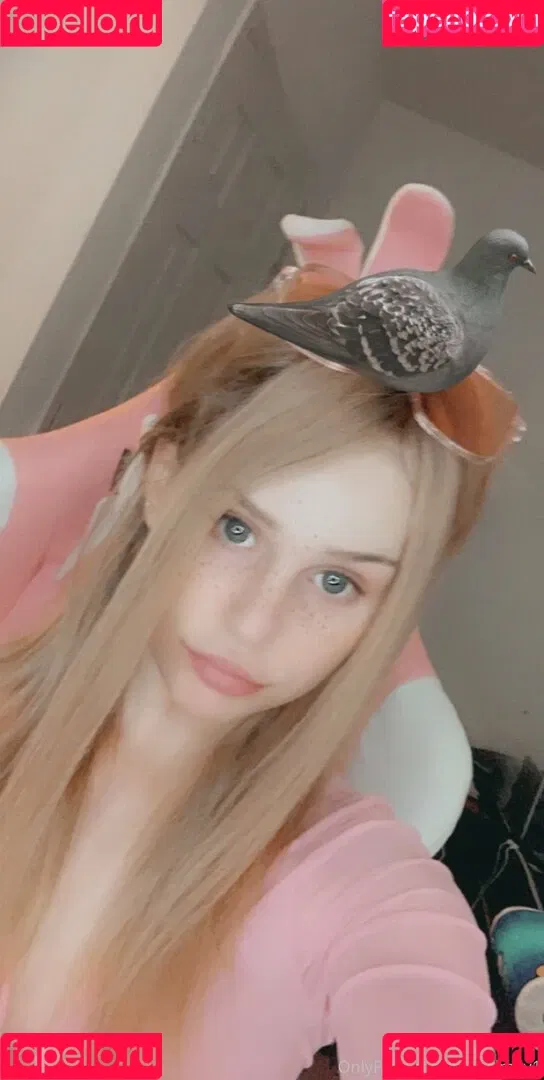 strawberry141 Onlyfans Photo Gallery 