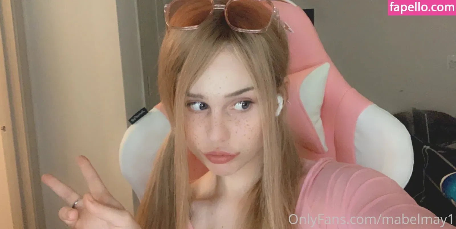 strawberry141 Onlyfans Photo Gallery 