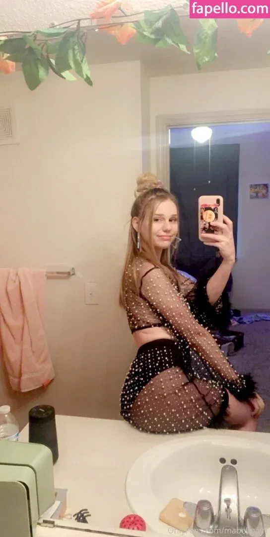 strawberry141 Onlyfans Photo Gallery 