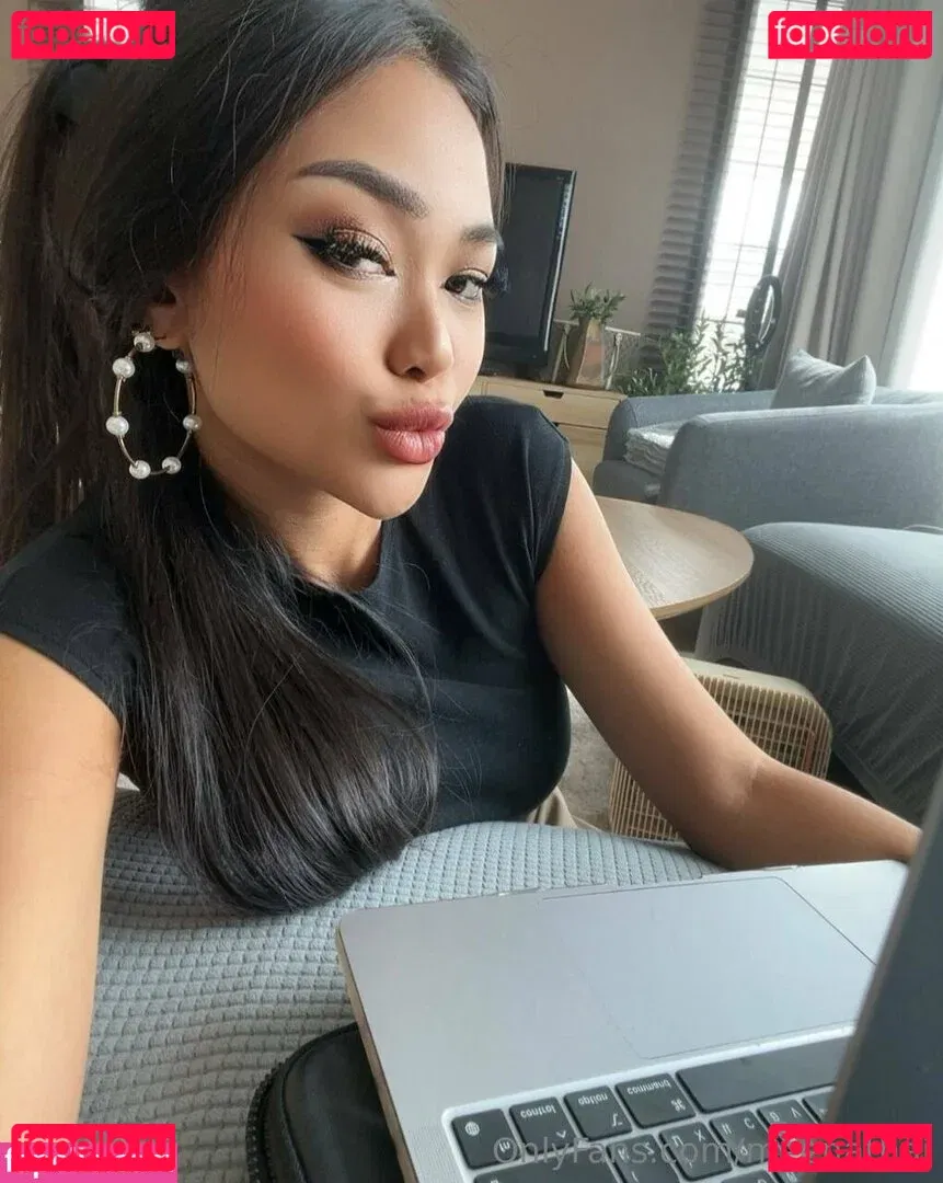 meenathai Onlyfans Photo Gallery 