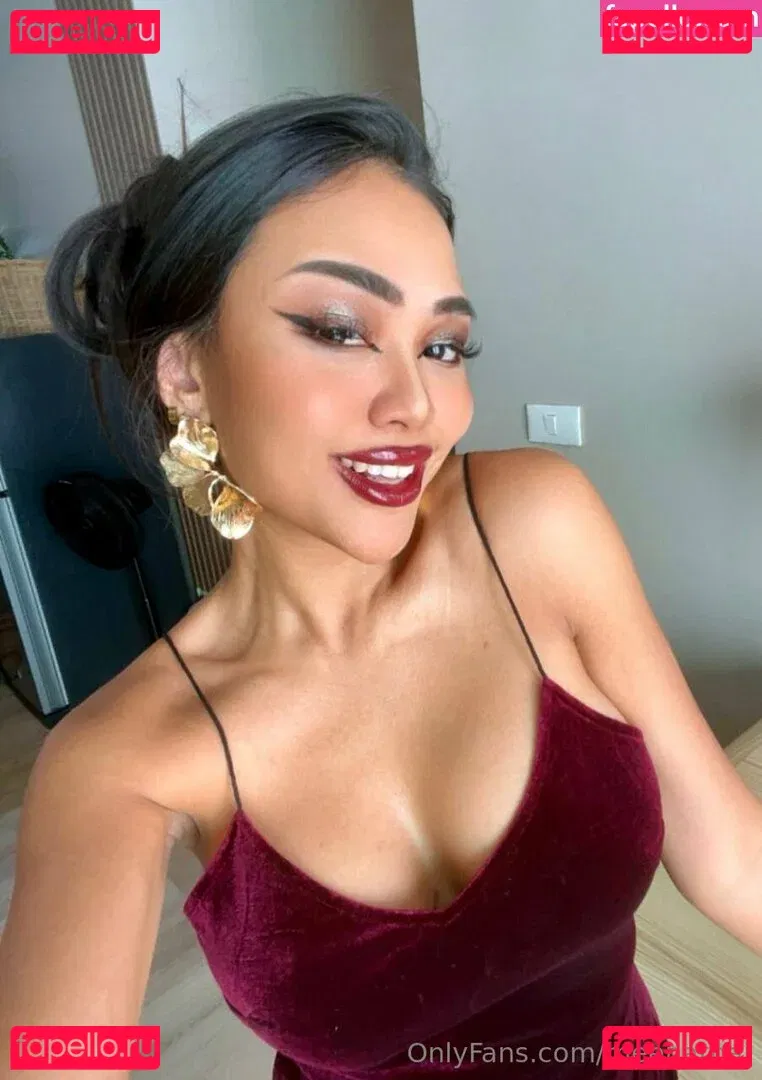 meenathai Onlyfans Photo Gallery 