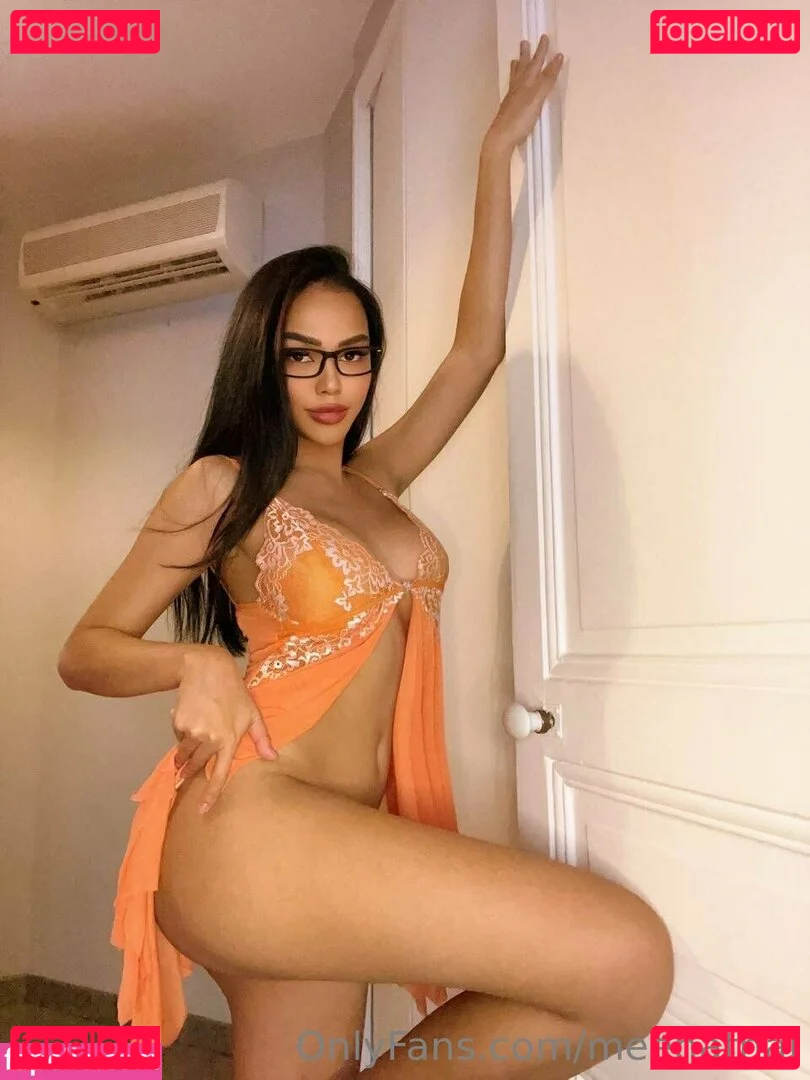 meenathai Onlyfans Photo Gallery 