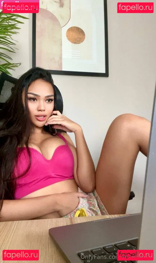 meenathai Onlyfans Photo Gallery 