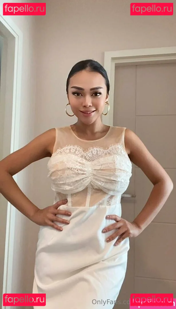 meenathai Onlyfans Photo Gallery 