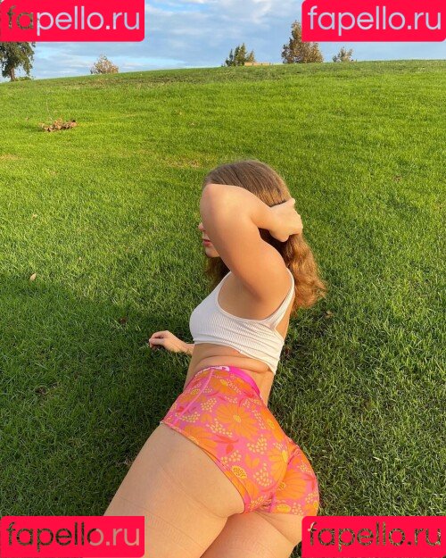 Everly Lanes Onlyfans Photo Gallery 