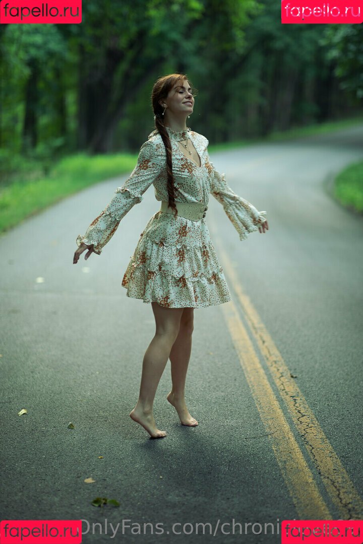 Chroniclove Onlyfans Photo Gallery 