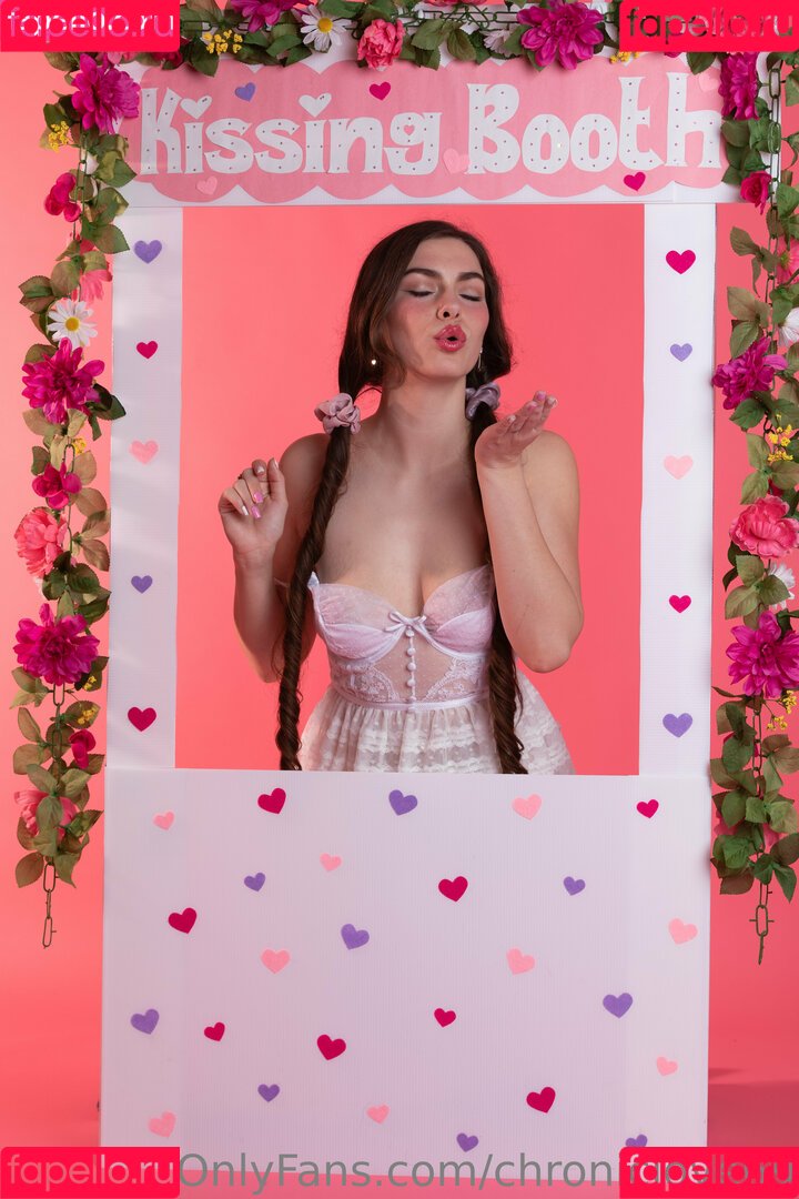 Chroniclove Onlyfans Photo Gallery 