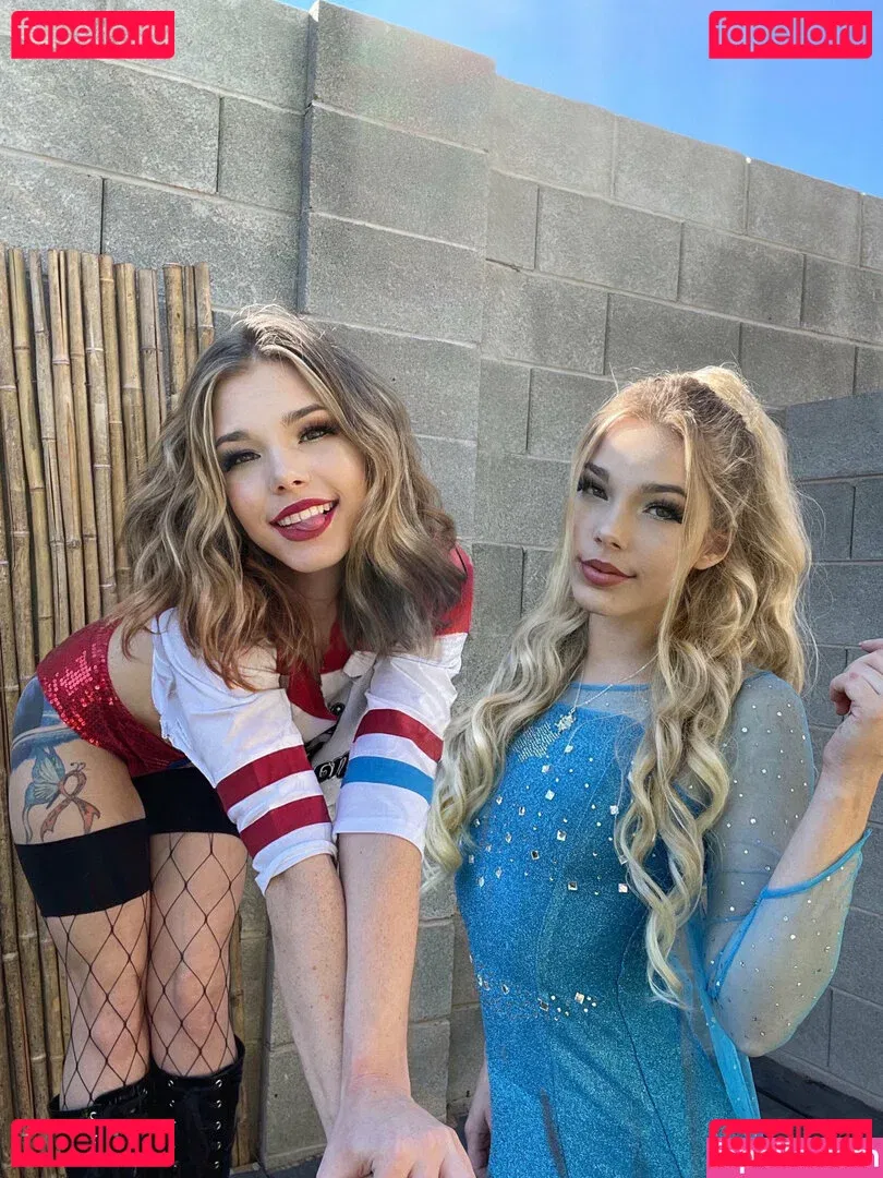 itsthetaylors Onlyfans Photo Gallery 