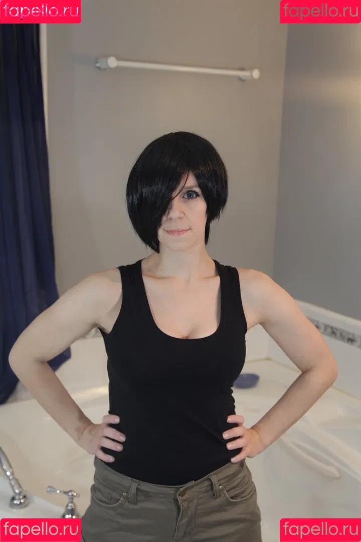 Little Finch Onlyfans Photo Gallery 