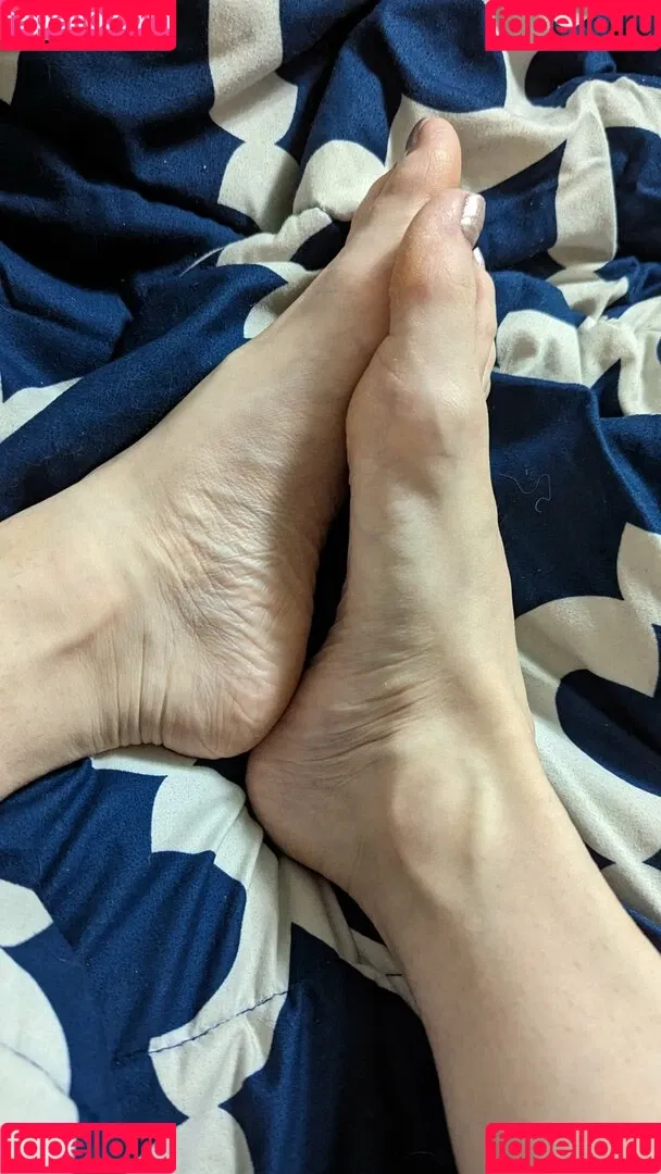 Little Finch Onlyfans Photo Gallery 