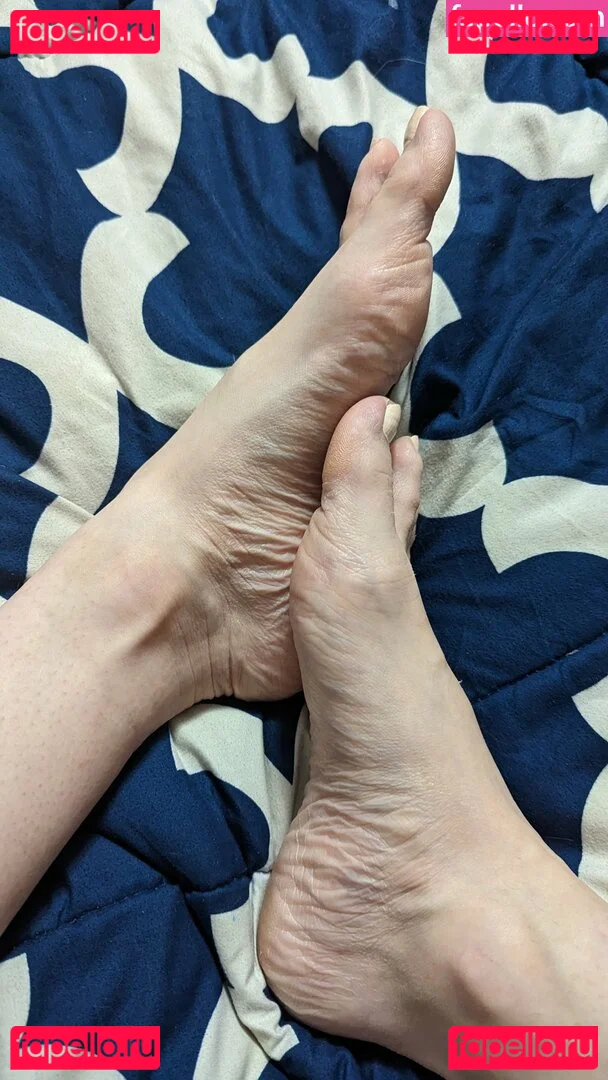 Little Finch Onlyfans Photo Gallery 