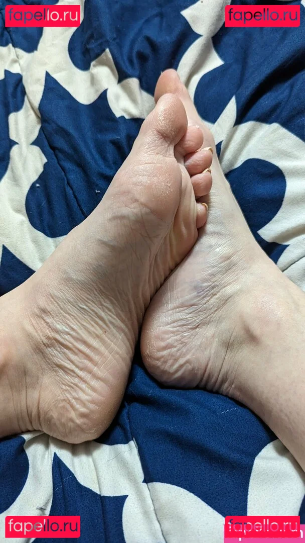 Little Finch Onlyfans Photo Gallery 