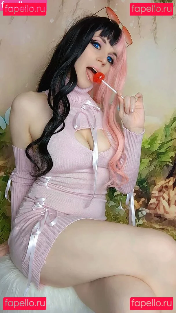 Little Finch Onlyfans Photo Gallery 