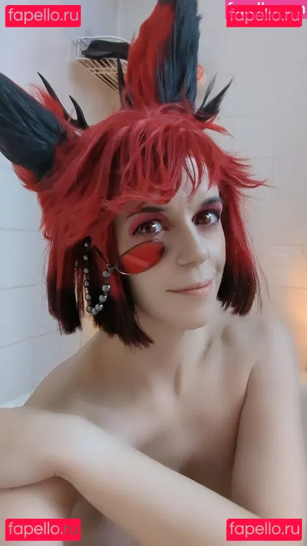 Little Finch Onlyfans Photo Gallery 