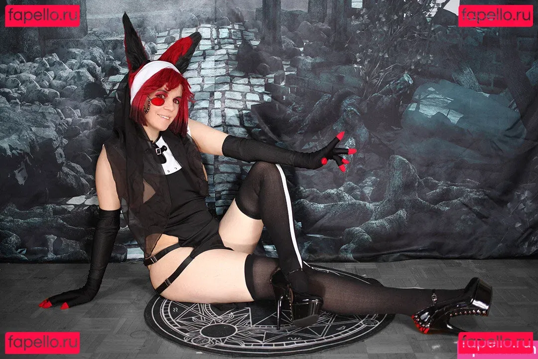 Little Finch Onlyfans Photo Gallery 