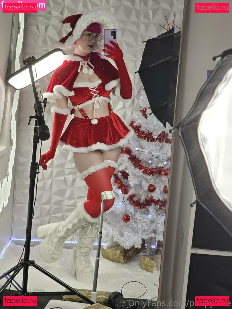 Pinipy Onlyfans Photo Gallery 