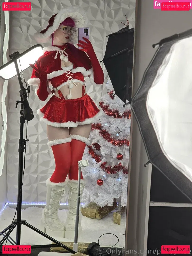 Pinipy Onlyfans Photo Gallery 