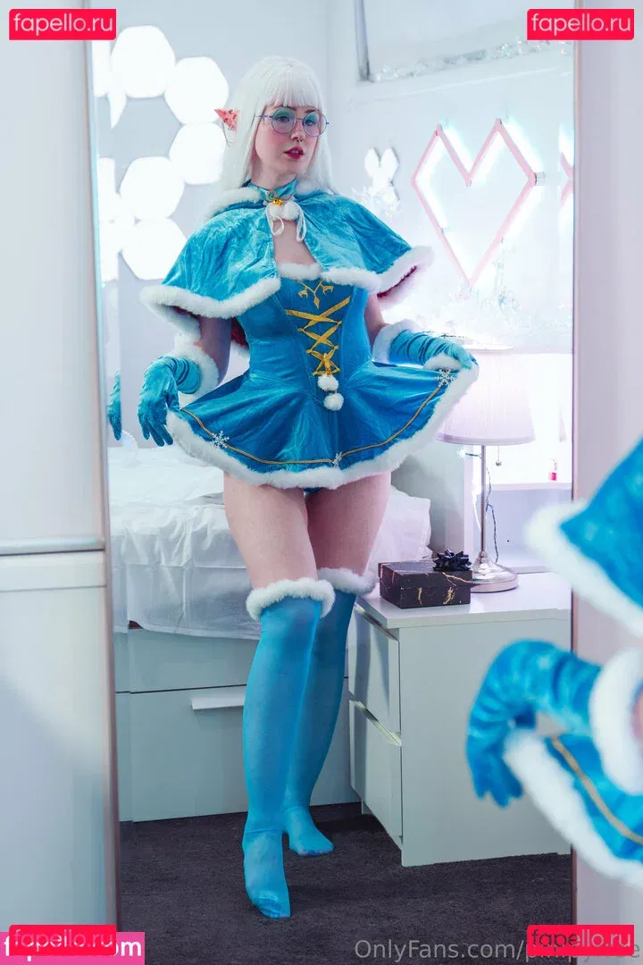 Pinipy Onlyfans Photo Gallery 