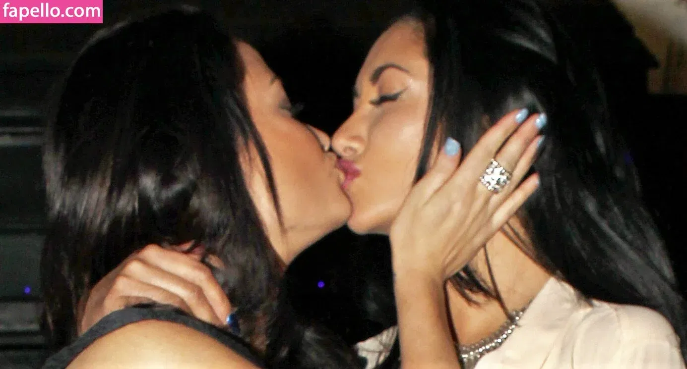 Jess Impiazzi Onlyfans Photo Gallery 