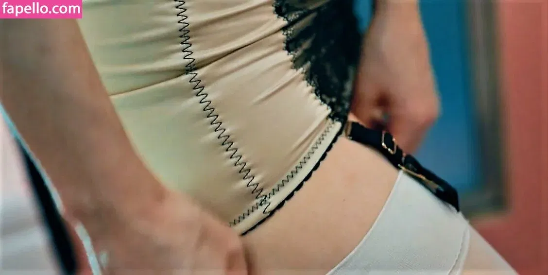 Jess Impiazzi Onlyfans Photo Gallery 