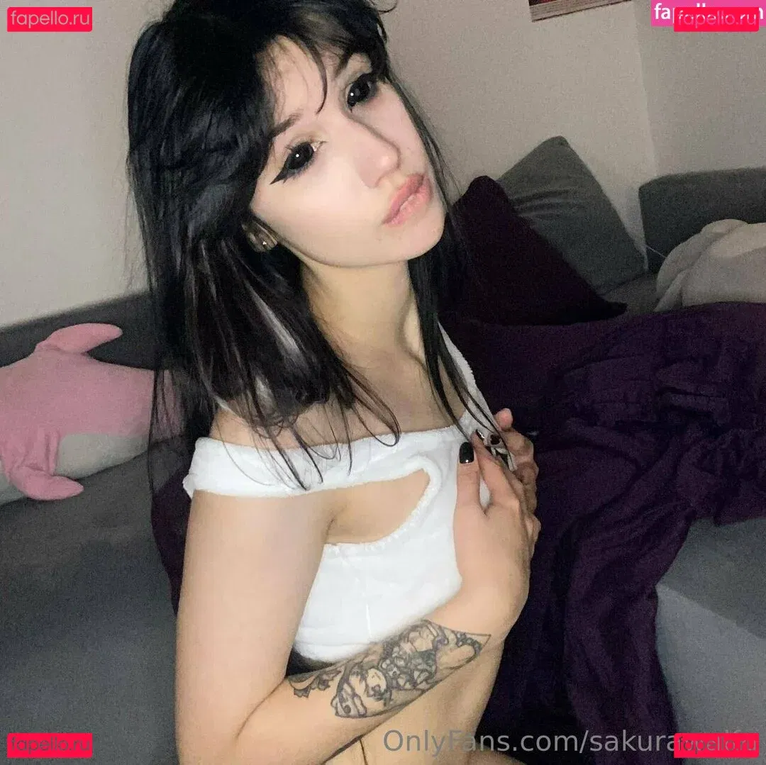 sakurawaifu Onlyfans Photo Gallery 