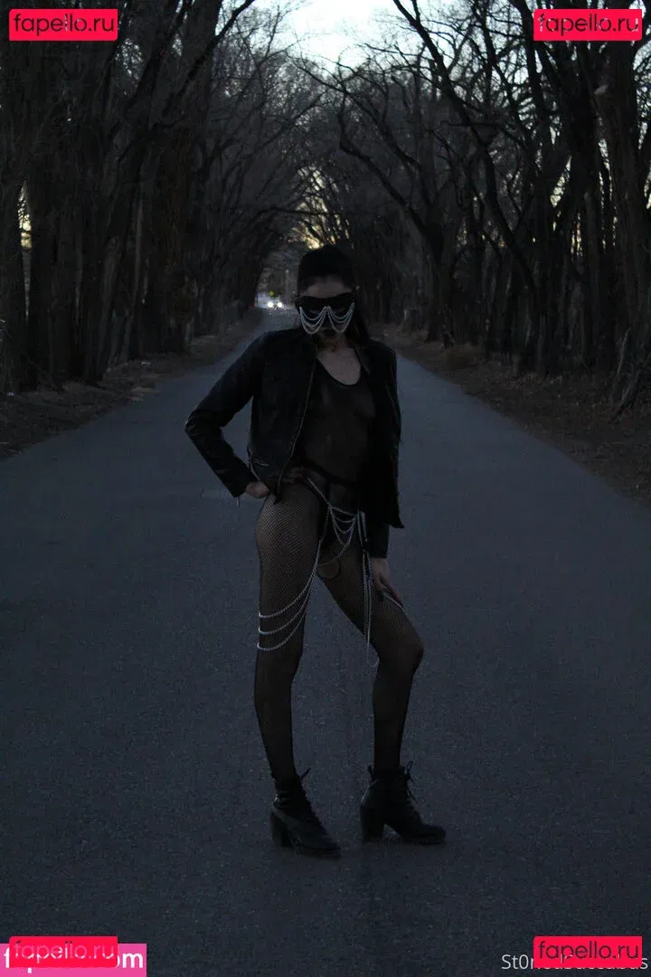 salemsienna Onlyfans Photo Gallery 