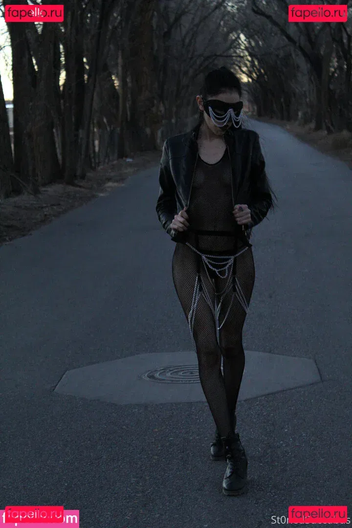 salemsienna Onlyfans Photo Gallery 