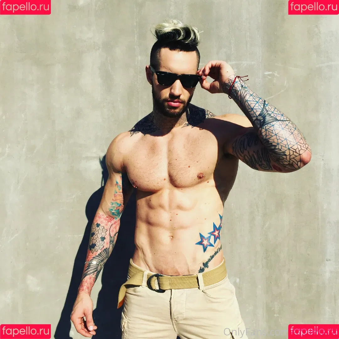 viktoronee Onlyfans Photo Gallery 