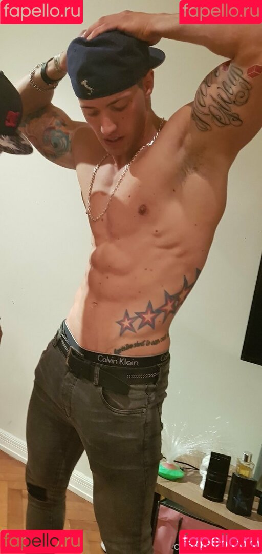 viktoronee Onlyfans Photo Gallery 