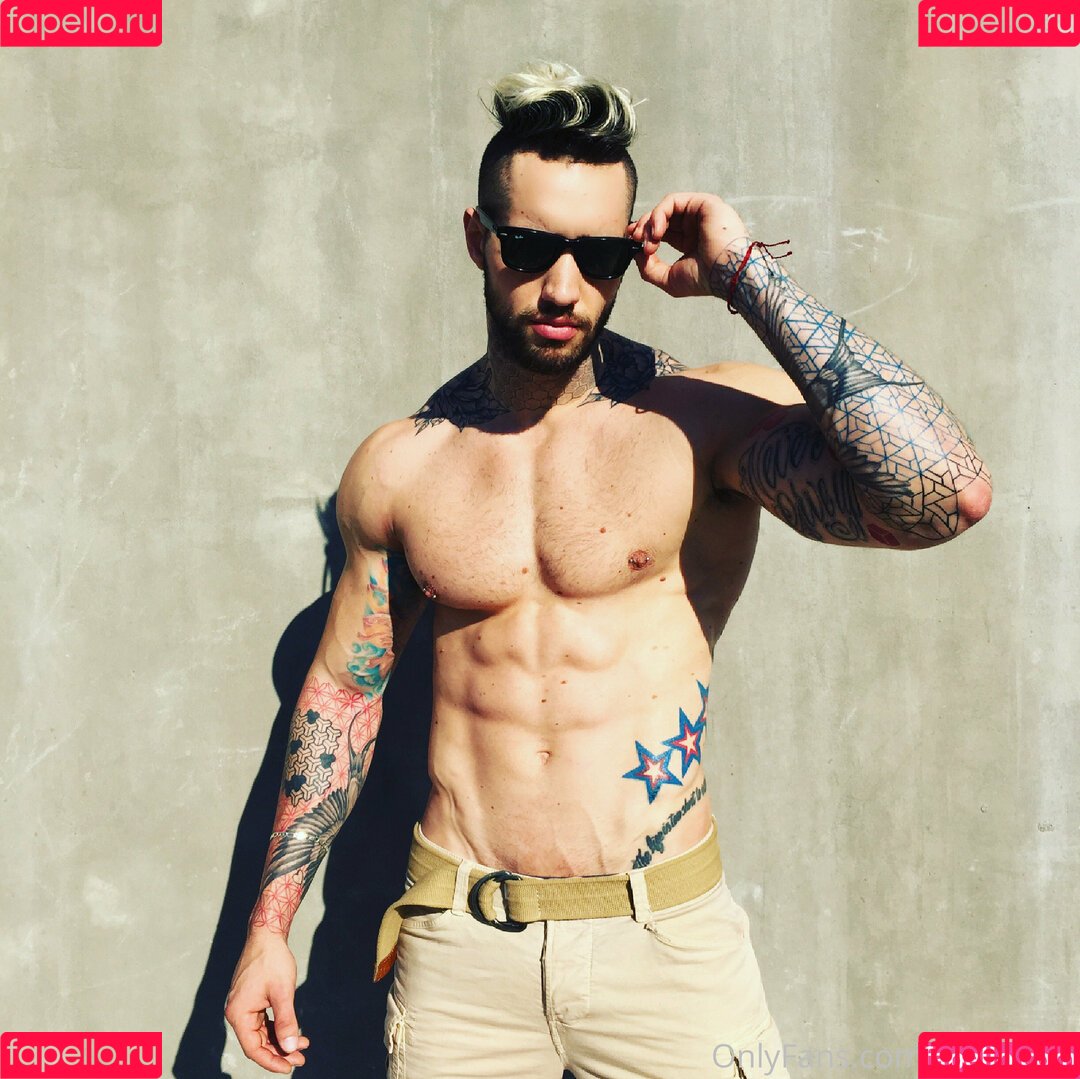 viktoronee Onlyfans Photo Gallery 