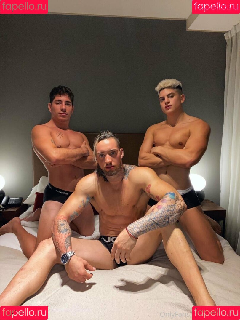 viktoronee Onlyfans Photo Gallery 