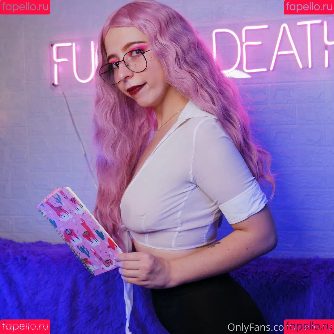 CyberlyCrush Onlyfans Photo Gallery 