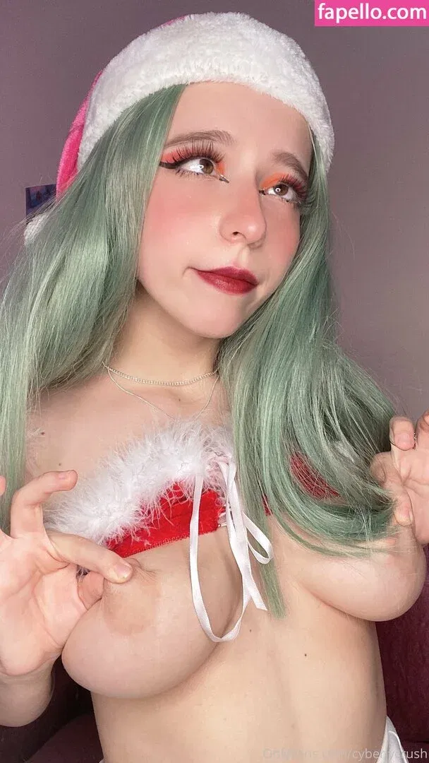 CyberlyCrush Onlyfans Photo Gallery 