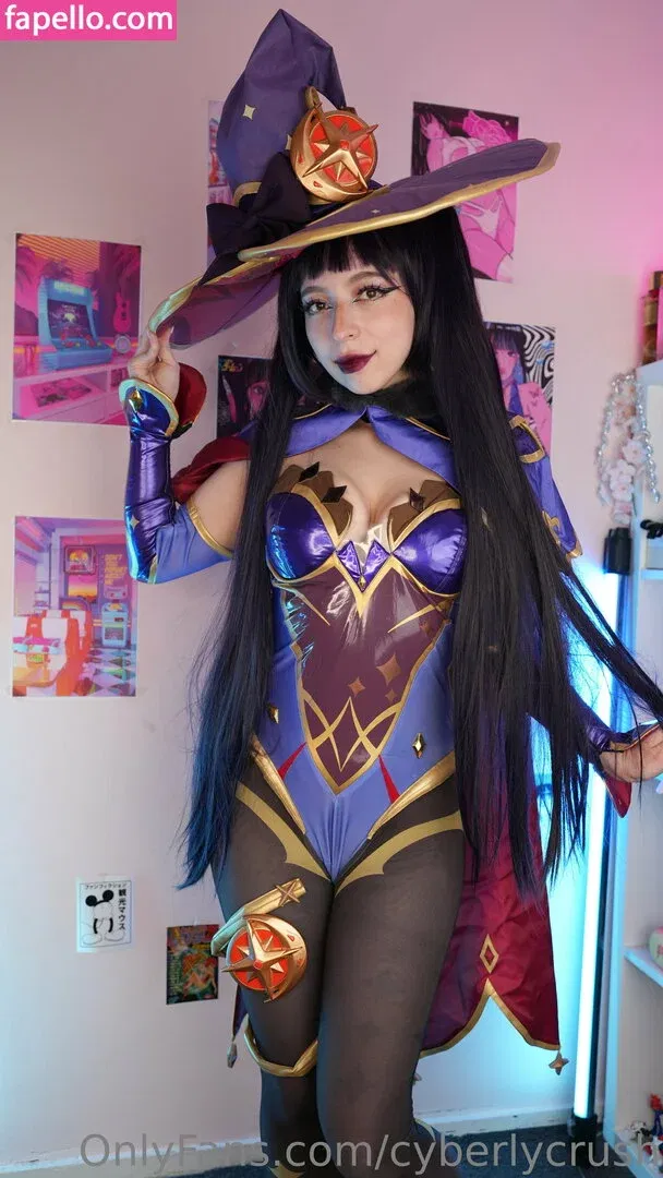 CyberlyCrush Onlyfans Photo Gallery 