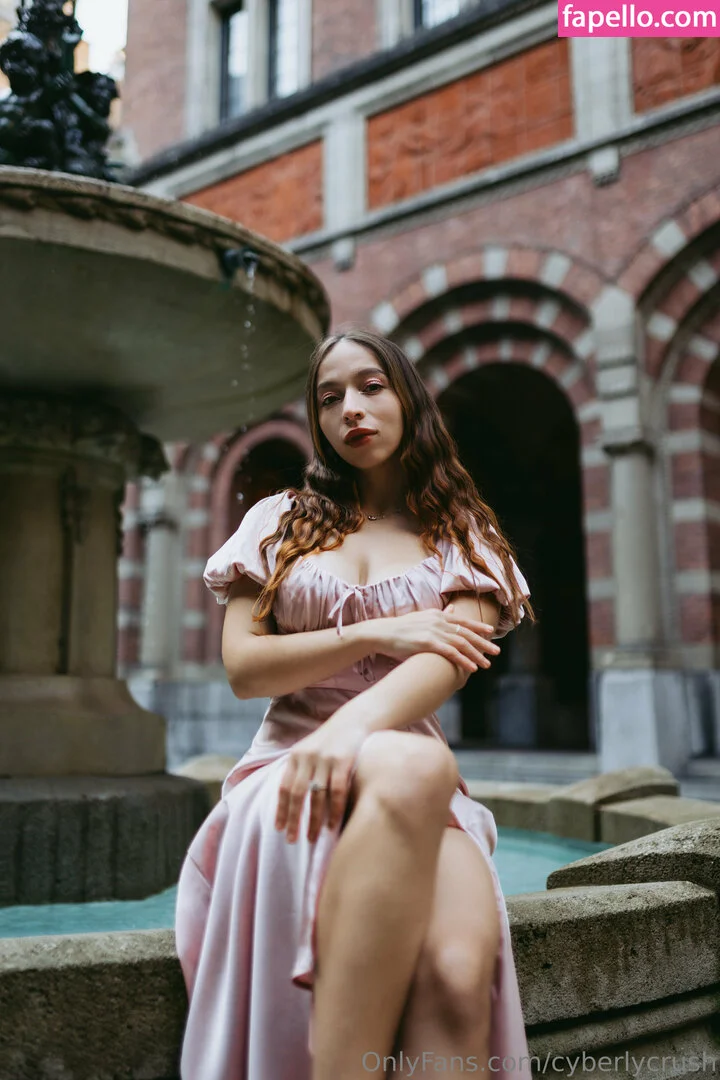 CyberlyCrush Onlyfans Photo Gallery 