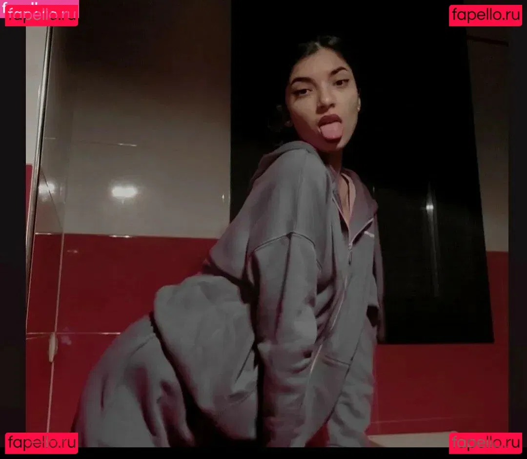 Blackamber51 Onlyfans Photo Gallery 