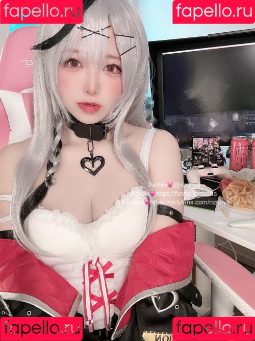 rizunya Onlyfans Photo Gallery 