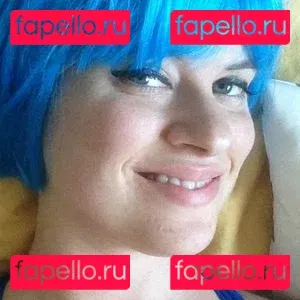 Allie Goertz Onlyfans Photo Gallery 