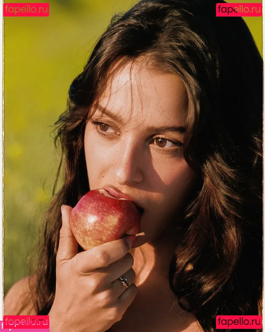 Izzybizzyspider Onlyfans Photo Gallery 