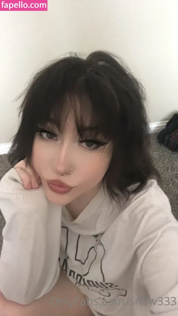 sn0w333 Onlyfans Photo Gallery 