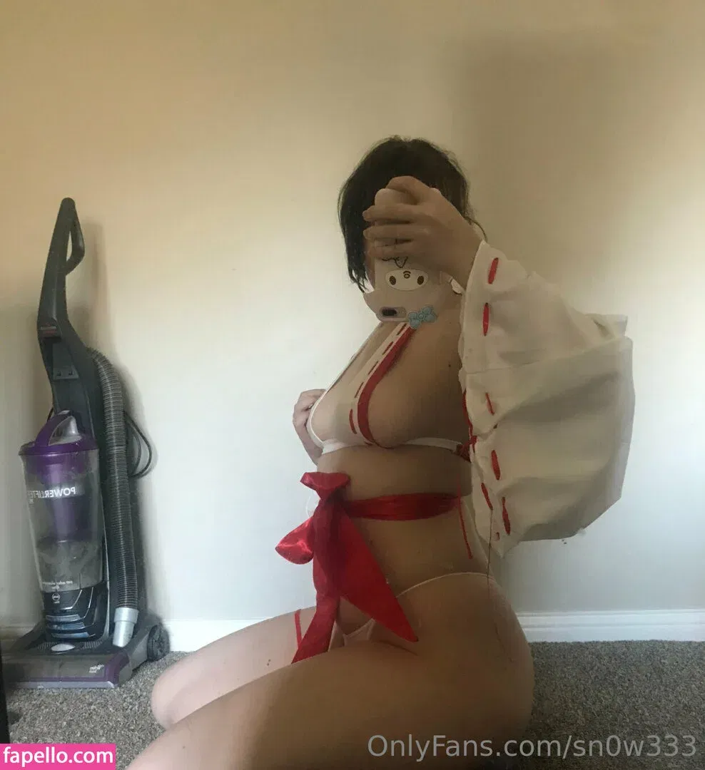 sn0w333 Onlyfans Photo Gallery 