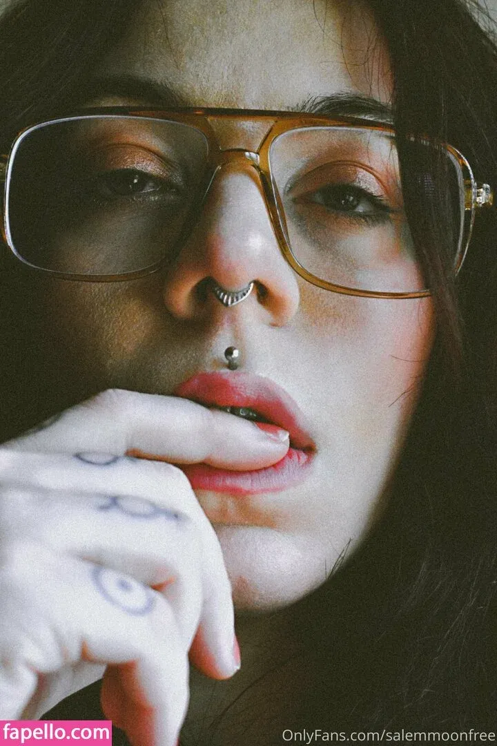 salemmoonfree Onlyfans Photo Gallery 