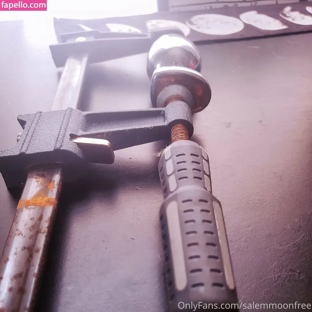 salemmoonfree Onlyfans Photo Gallery 