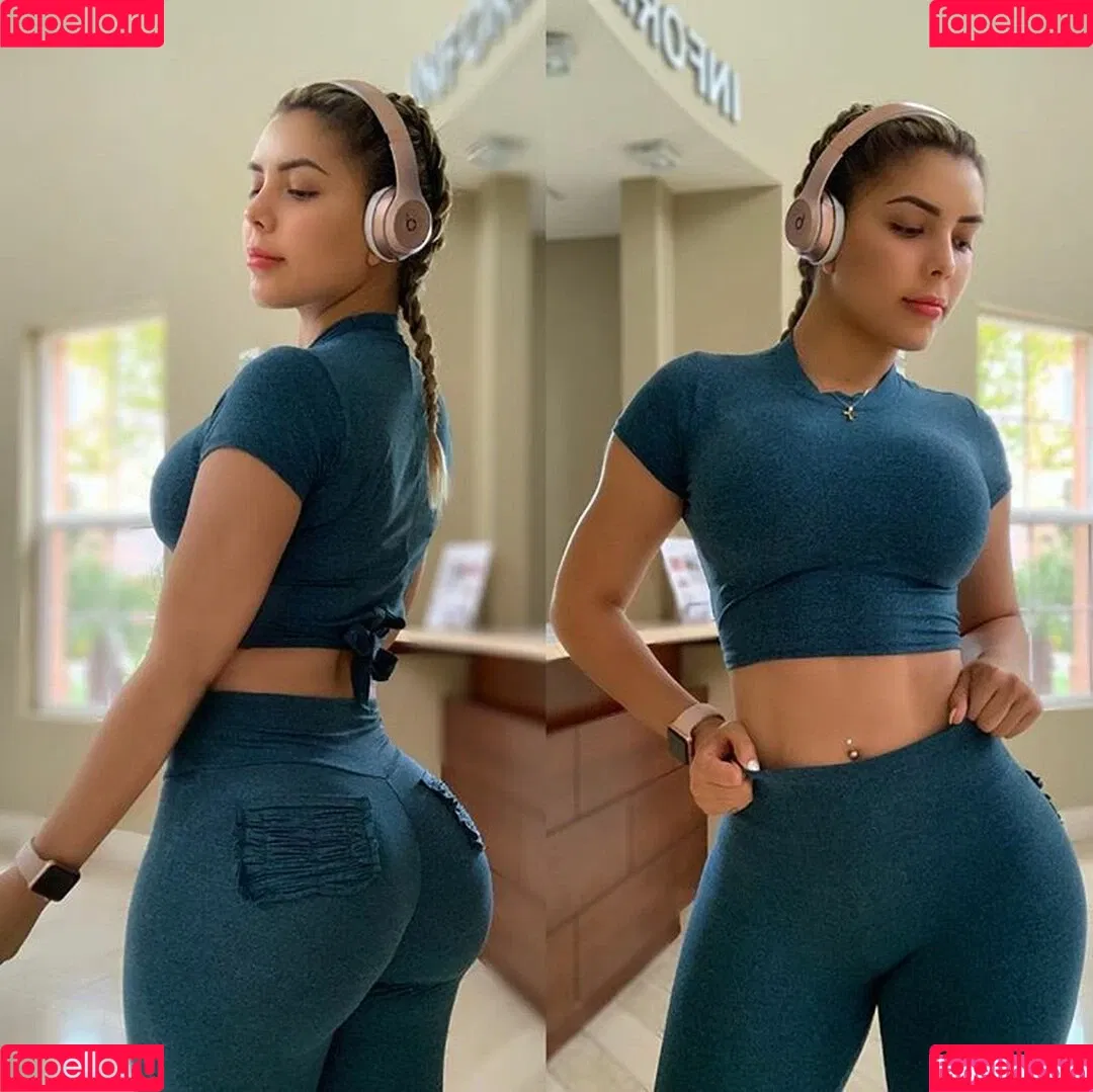 Viviane Lomelin Onlyfans Photo Gallery 